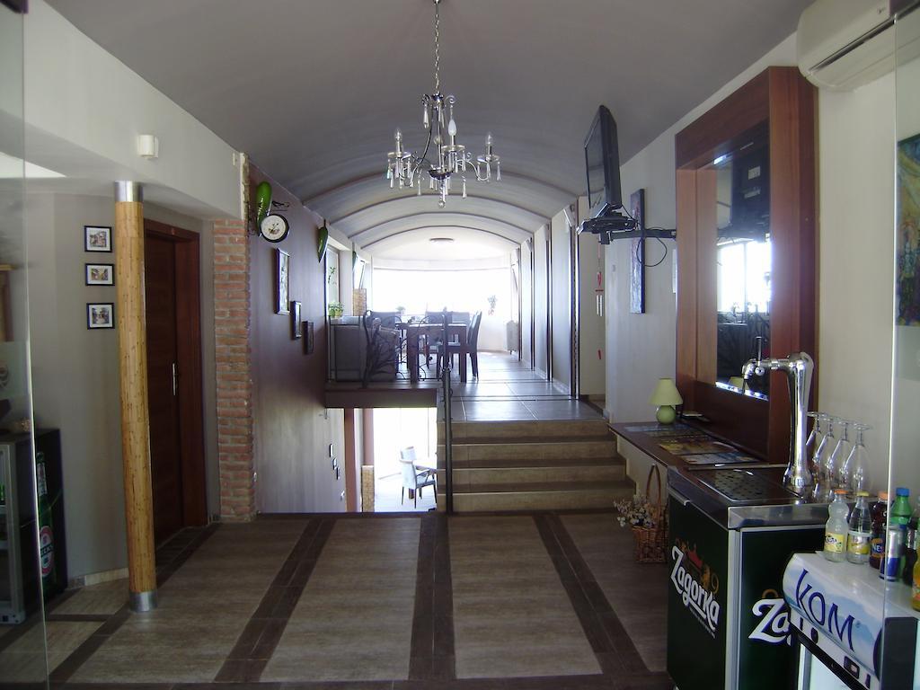 Sea View Family Hotel Kranevo Exterior photo
