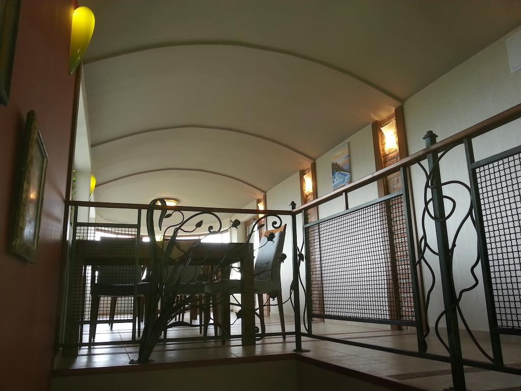 Sea View Family Hotel Kranevo Exterior photo