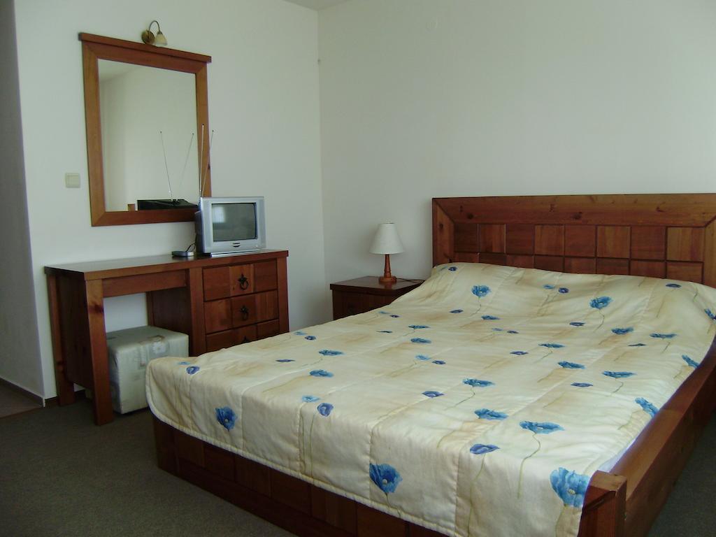 Sea View Family Hotel Kranevo Room photo